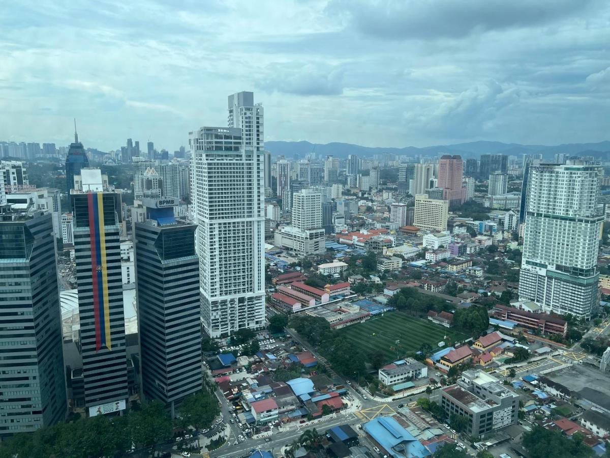 Platinum Suites Klcc By Moonorchid Kuala Lumpur Luaran gambar