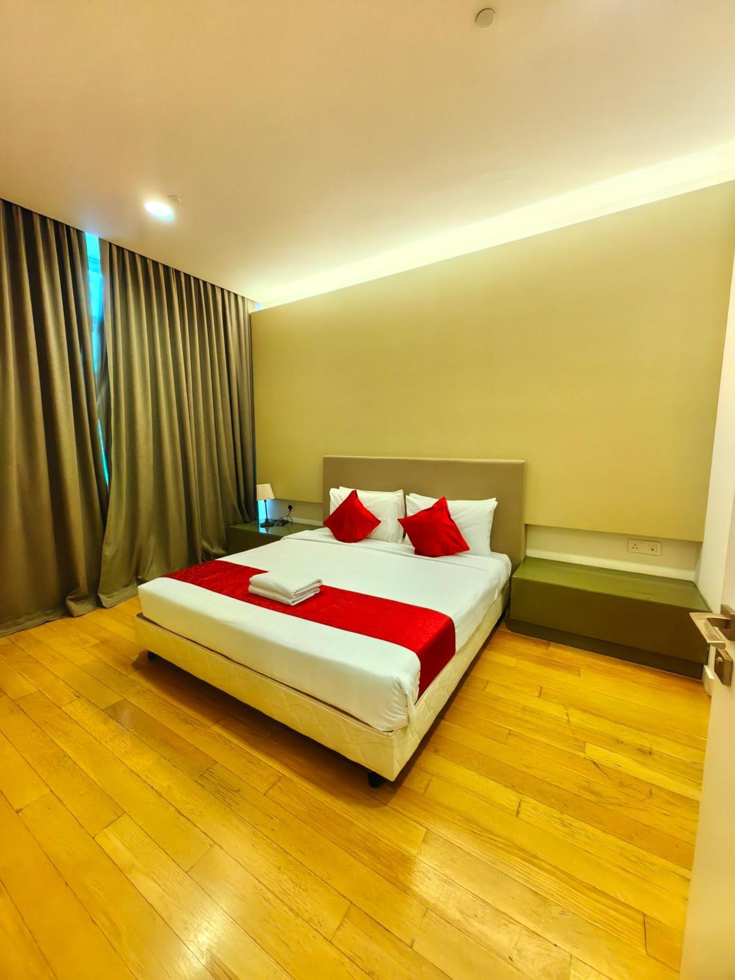 Platinum Suites Klcc By Moonorchid Kuala Lumpur Luaran gambar