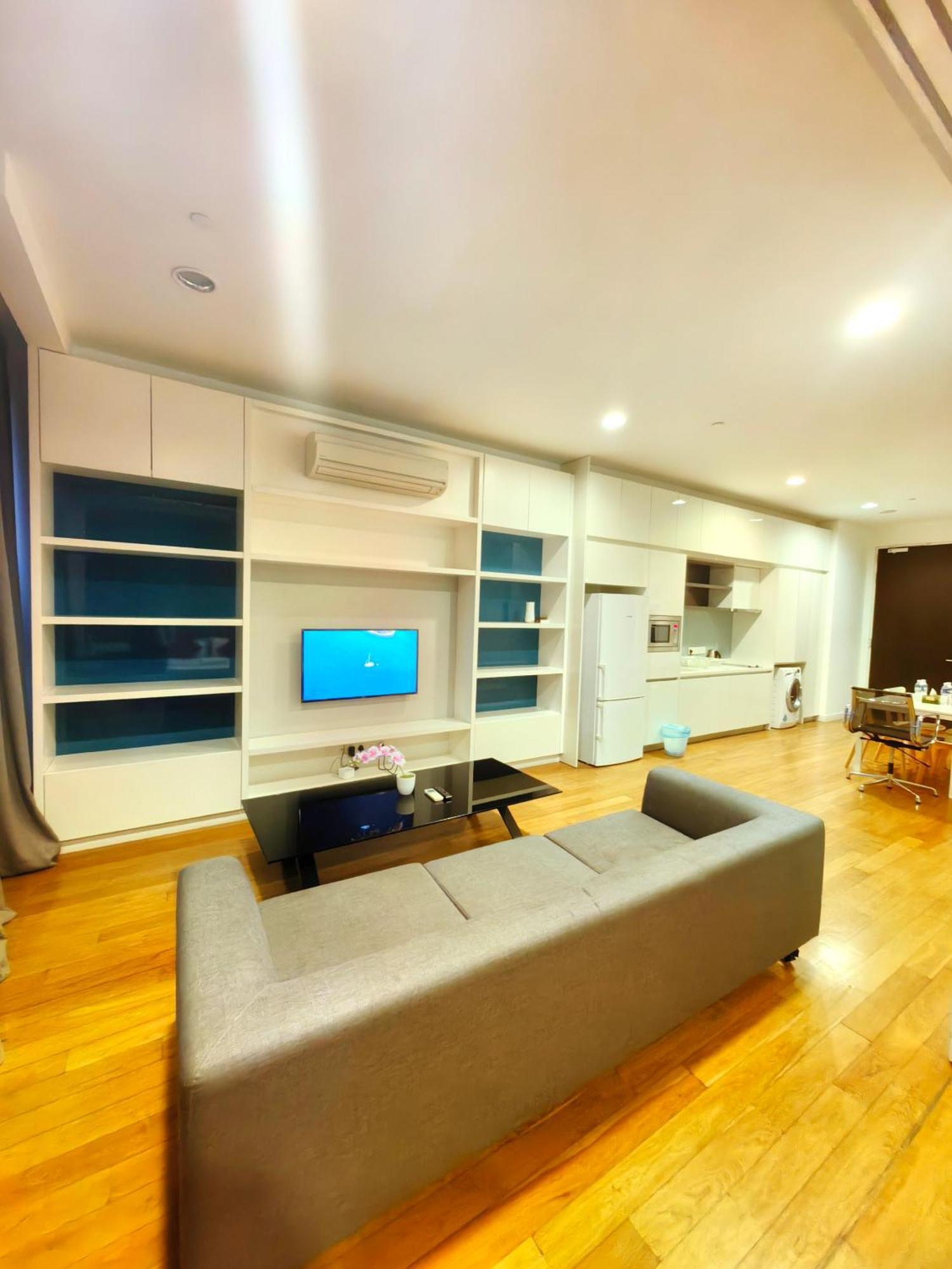 Platinum Suites Klcc By Moonorchid Kuala Lumpur Luaran gambar
